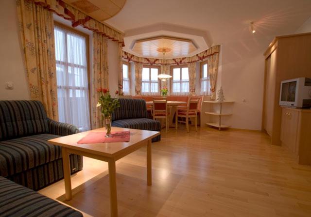 Ferienhaus Grubhof Saalbach-Hinterglemm Pokoj fotografie