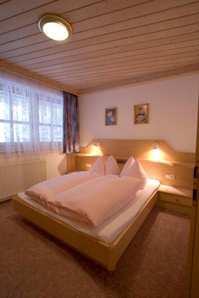 Ferienhaus Grubhof Saalbach-Hinterglemm Pokoj fotografie